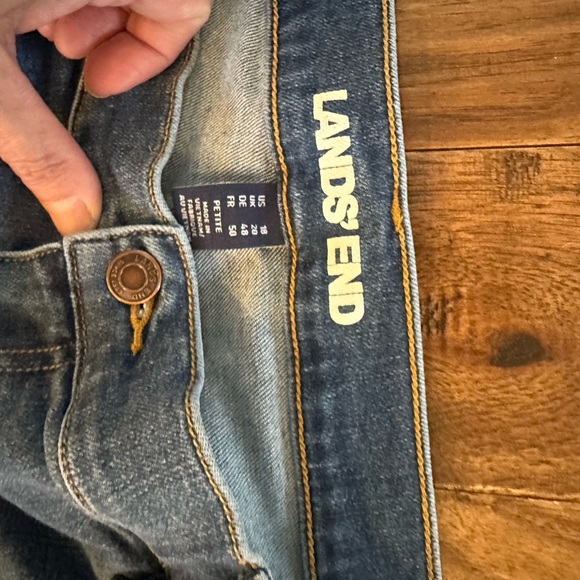 Lands' End Crop Denim Jeans  - Classic Fit - Picture 3 of 3